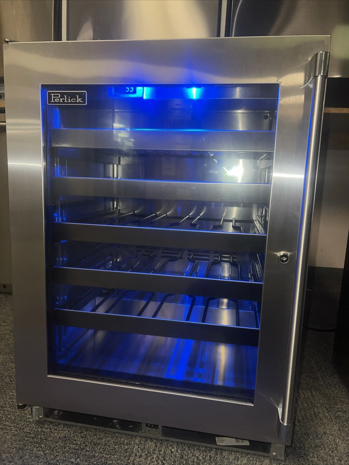 Perlick Signature Series 24" Undercounter Wine Res